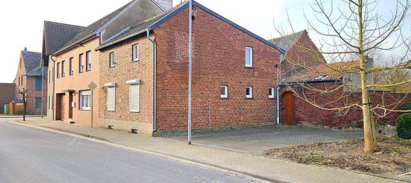 Casa de 4 habitaciónes en Duren, Germany No. 171665 6