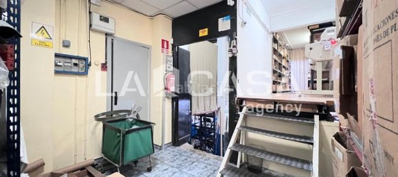 210m² Office in Badalona, Spain No. 141080 18