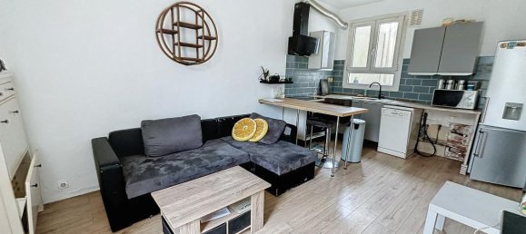 Квартира с 1 спальней в Корбей-Эсон, Франция № 175406 3