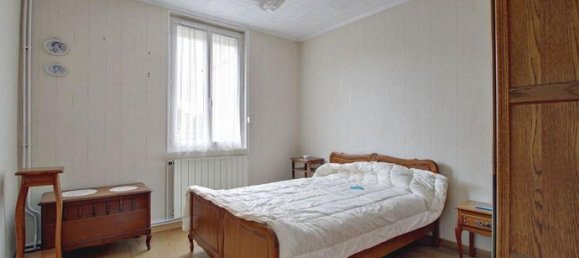 4 bedrooms House in Saint-Etienne-du-Rouvray, France No. 310763 5