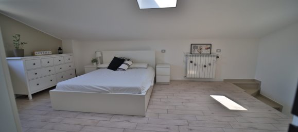 3 bedrooms Villa in Trezzano Rosa, Italy No. 295083 14