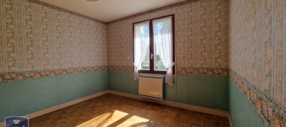 Casa de 3 dormitorios en Amilly, France No. 51439 33