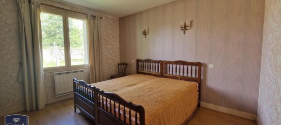 Casa de 3 dormitorios en Amilly, France No. 51439 26