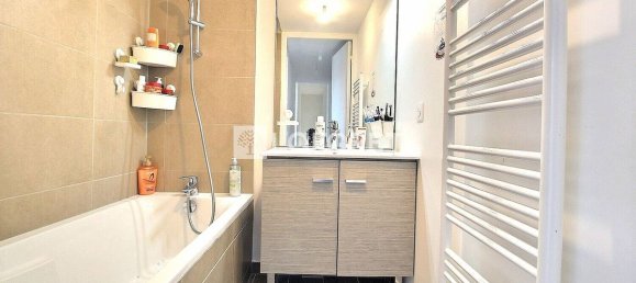 4 Schlafzimmer Doppelhaus in Gennevilliers, France, Nr. 121999 13