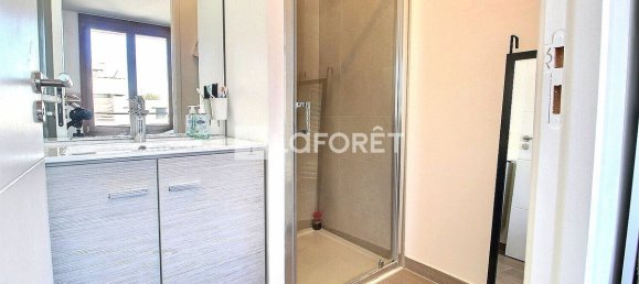 4 Schlafzimmer Doppelhaus in Gennevilliers, France, Nr. 121999 8