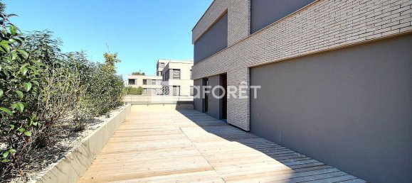 4 Schlafzimmer Doppelhaus in Gennevilliers, France, Nr. 121999 17