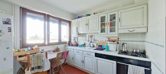 3 Schlafzimmer Wohnung in Tours, France, Nr. 240917 3