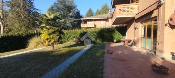 3 bedrooms Apartment in Pino Torinese, Italy No. 73135 24