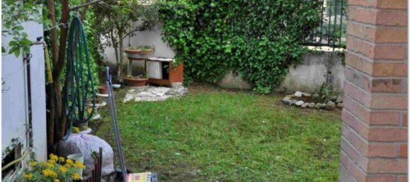 3غرفة منزل ذو طابقين في Casirate d'Adda, Italy رقم 8595 38