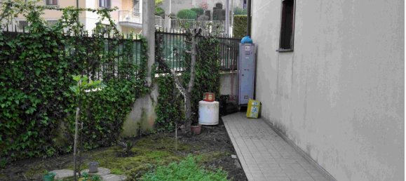 3غرفة منزل ذو طابقين في Casirate d'Adda, Italy رقم 8595 39