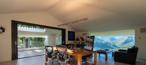 8 bedrooms Villa in Malaga, Spain No. 137963 17