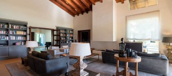 8 bedrooms Villa in Malaga, Spain No. 137963 10