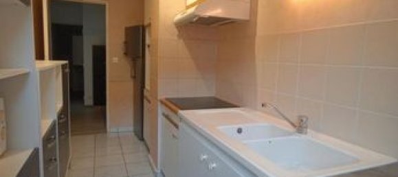 1 bedroom Apartment in Limoges, France No. 312818 4