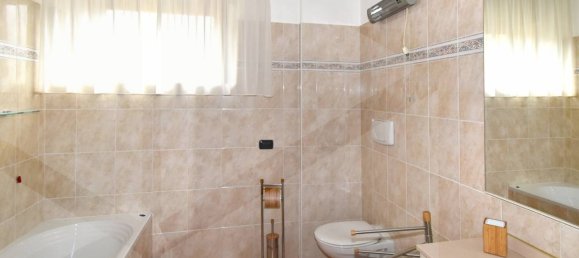 Apartamento de 3 divisões em Parabiago, Italy N.º 29413 10