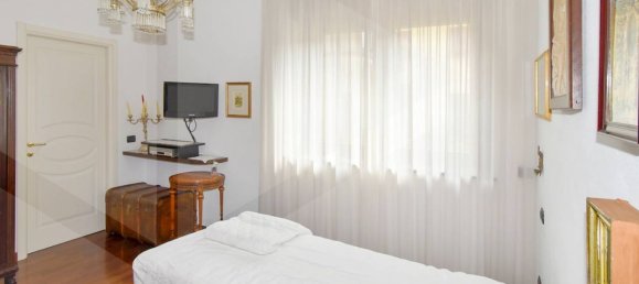 Apartamento de 3 divisões em Parabiago, Italy N.º 29413 8