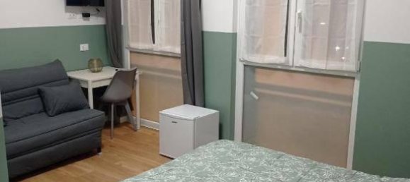 4 rooms Apartment in Rome, Italy No. 33208 3