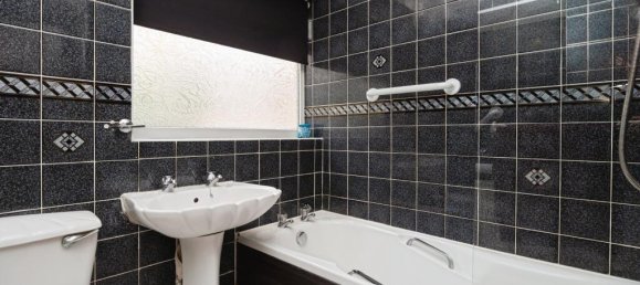 3 bedrooms Bungalow in Crowborough, United Kingdom No. 10614 15