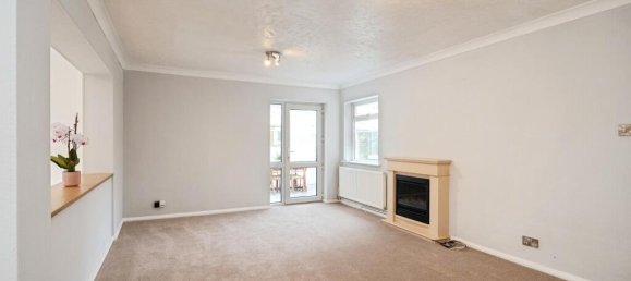 3 bedrooms Bungalow in Crowborough, United Kingdom No. 10614 4