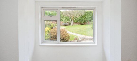 3 bedrooms Bungalow in Crowborough, United Kingdom No. 10614 11