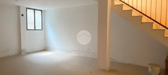 Studio in Triuggio, Italy, Nr. 111023 3