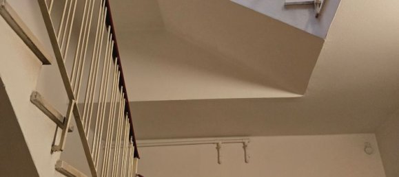 2 rooms Apartment in Bologna, Italy No. 251069 4