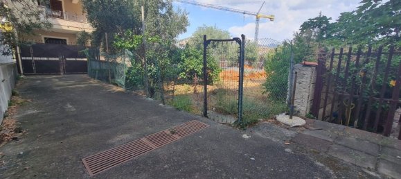 482m² Land in Santa Teresa di Riva, Italy No. 27965 2