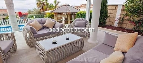 4 bedrooms Villa in Adeje, Spain No. 24981 25