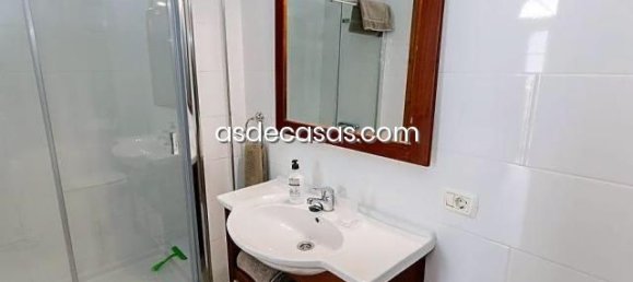 4 bedrooms Villa in Adeje, Spain No. 24981 16