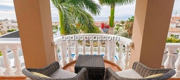 4 bedrooms Villa in Adeje, Spain No. 24981 27