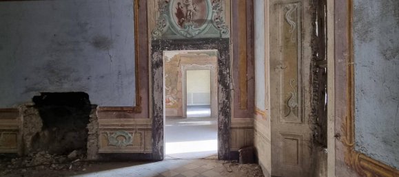 Studio in Pontremoli, Italy No. 1548 9