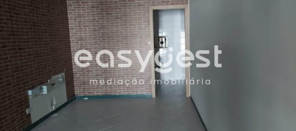 Gewerbliche Immobilie in Leiria, Portugal 19m², Nr. 89602 6