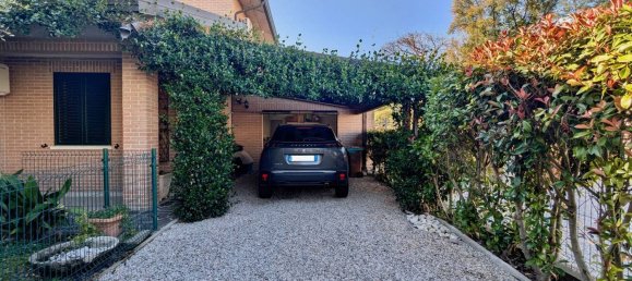 9غرفة فيلا في Ferrara, Italy رقم 147270 24