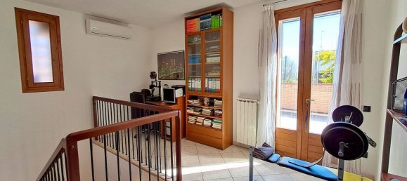 9غرفة فيلا في Ferrara, Italy رقم 147270 8