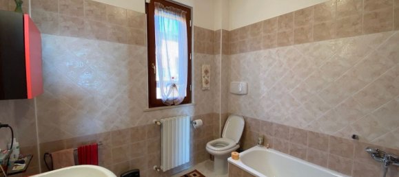 4 rooms Apartment in Montescudo Monte Colombo, Italy No. 102668 16