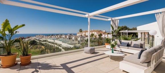 5 bedrooms Villa in Marbella, Spain No. 4806 20