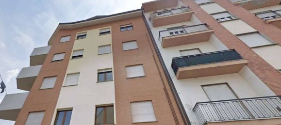 Apartamento de 2 dormitorios en Asti, Italy No. 284111 6