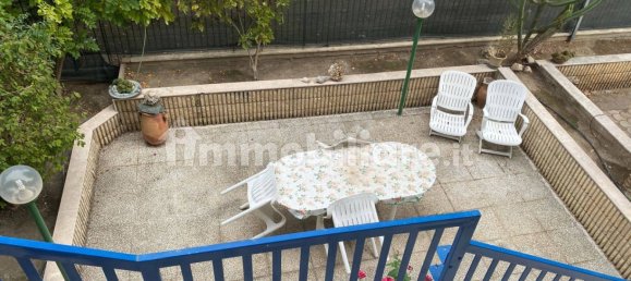 3 bedrooms Apartment in Foggia, Italy No. 268148 2