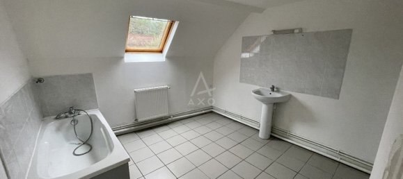 4 bedrooms Duplex in Noeux-les-Mines, France No. 256479 3