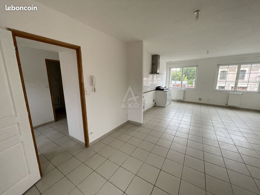 4 bedrooms Duplex in Noeux-les-Mines, France No. 256479