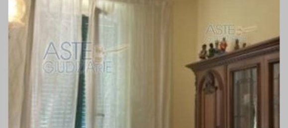 4 bedrooms Apartment in Livorno, Italy No. 354623 13