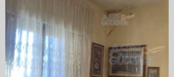 4 bedrooms Apartment in Livorno, Italy No. 354623 24