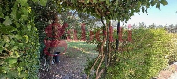 5 rooms Apartment in Collesalvetti, Italy No. 67572 8