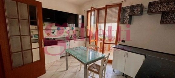 5 rooms Apartment in Collesalvetti, Italy No. 67572 24