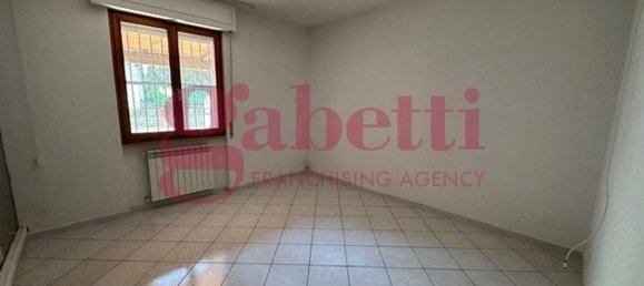 5 rooms Apartment in Collesalvetti, Italy No. 67572 17