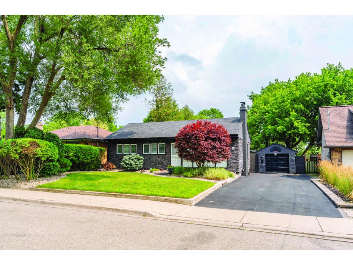 4 Schlafzimmer Haus in Mississauga, Canada, Nr. 676