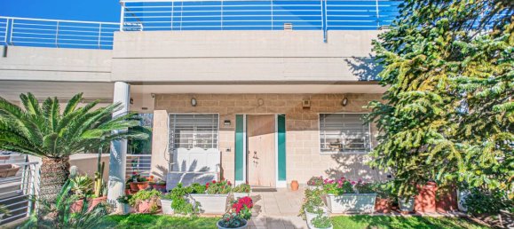 8غرفة فيلا في Bari, Italy رقم 22217 23