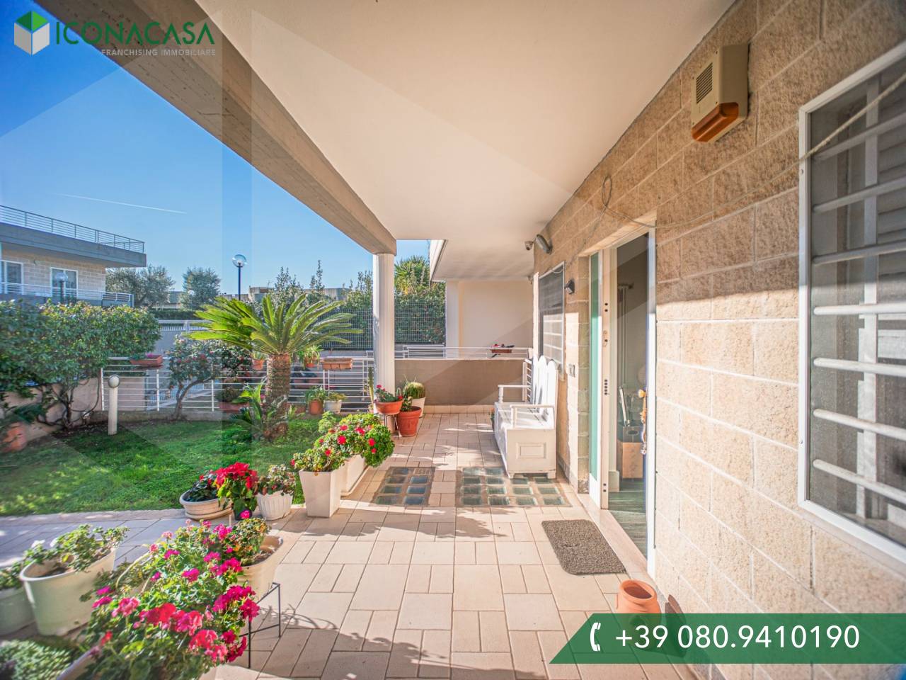 8غرفة فيلا في Bari, Italy رقم 22217