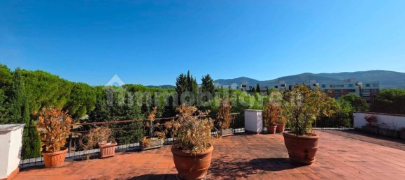 2 chambres Penthouse à Sesto Fiorentino, Italy No. 267333 4