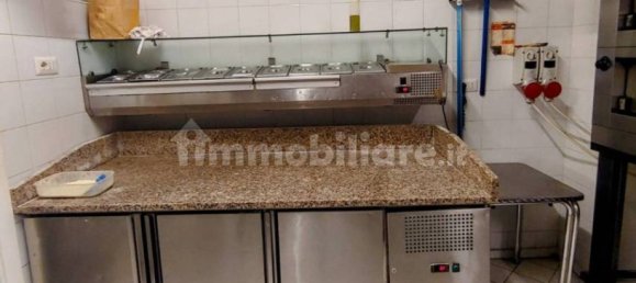 Propiedad comercial de 1 habitación en Rome, Italy No. 210944 10