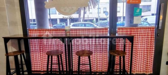 Propiedad comercial de 1 habitación en Rome, Italy No. 210944 2